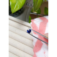 1.90 Ct. Blue Sapphire from Ceylon (Sri Lanka) Life Style