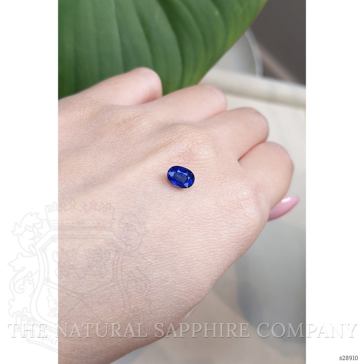 1.39 Ct. Blue Sapphire from Ceylon (Sri Lanka)