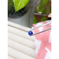 1.67 Ct. Blue Sapphire from Ceylon (Sri Lanka) Life Style