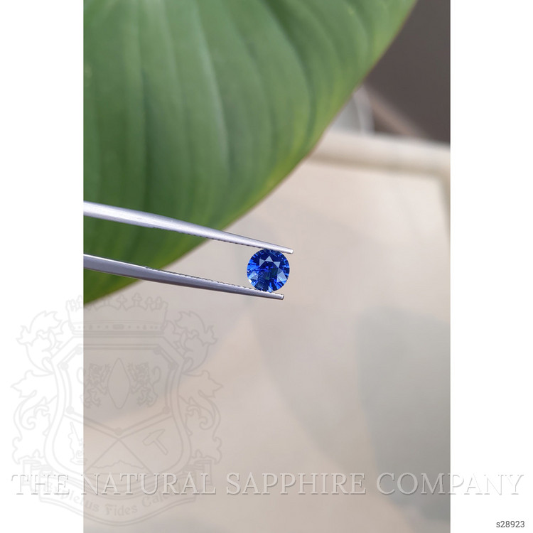 1.08 Ct. Blue Sapphire from Ceylon (Sri Lanka)