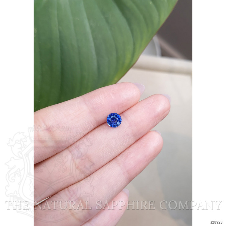 1.08 Ct. Blue Sapphire from Ceylon (Sri Lanka)