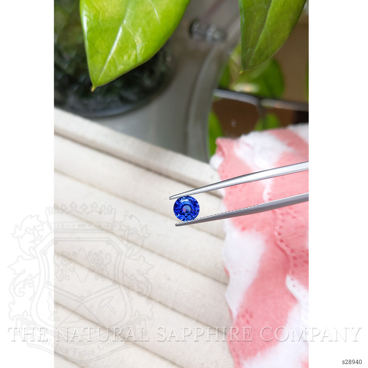 1.14 Ct. Blue Sapphire from Ceylon (Sri Lanka)