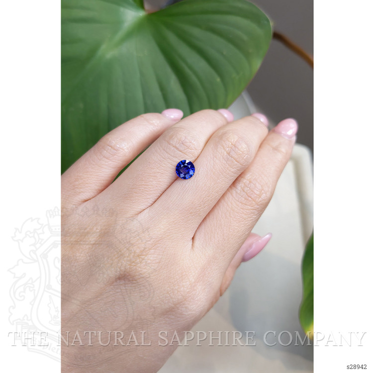 1.06 Ct. Blue Sapphire from Ceylon (Sri Lanka)