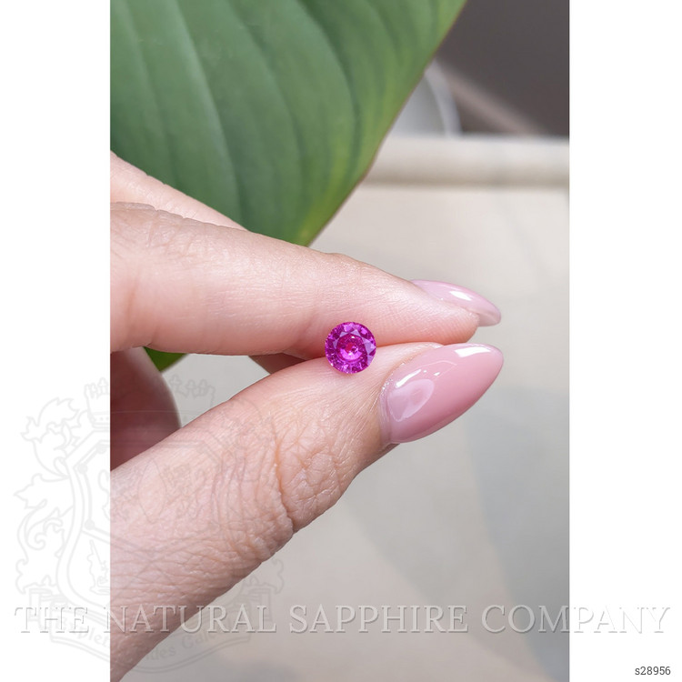 1.01 Ct. Pink Sapphire from Ceylon (Sri Lanka)