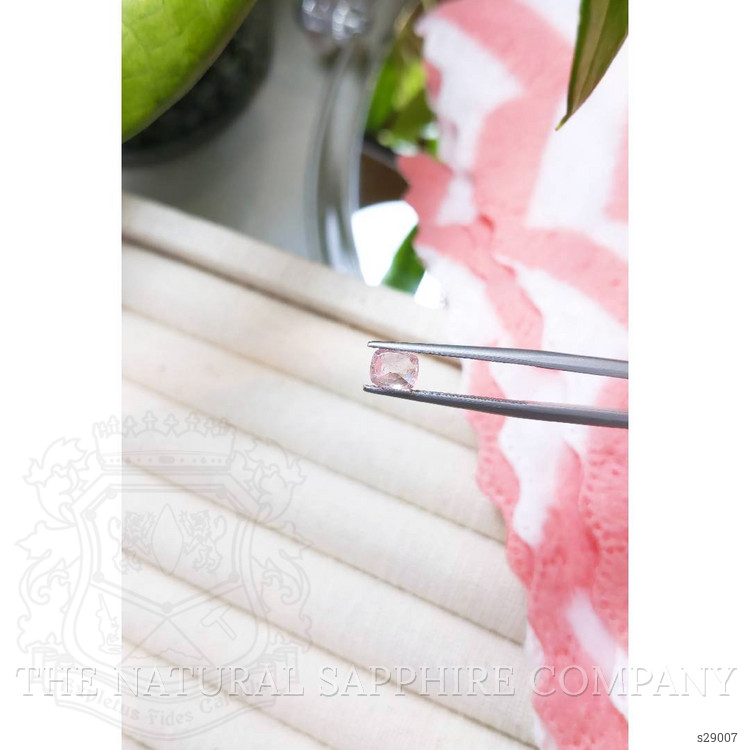 1.24 Ct. Pink Sapphire from Ceylon (Sri Lanka)