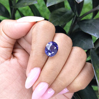 7.02 Ct. Color Change Sapphire from Ceylon (Sri Lanka) Life Style