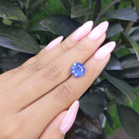 4.53 Ct. Blue Sapphire from Ceylon (Sri Lanka) Life Style