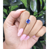 3.29 Ct. Blue Sapphire from Tanzania Life Style
