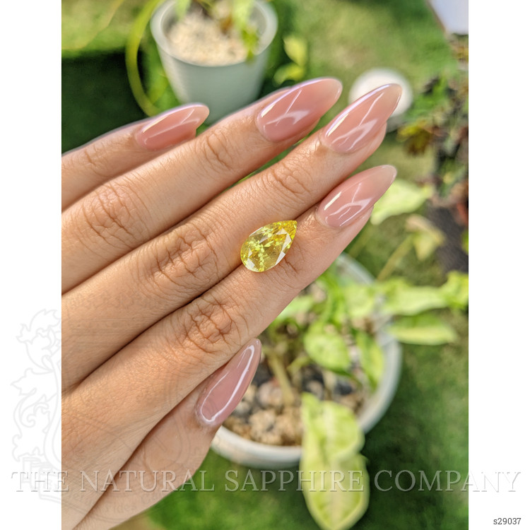 5.42 Ct. Yellow Sapphire from Ceylon (Sri Lanka)