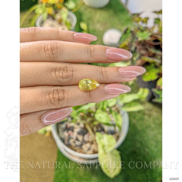 5.42 Ct. Yellow Sapphire from Ceylon (Sri Lanka)