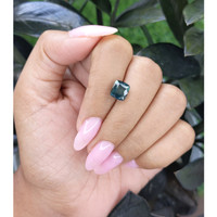 3.24 Ct. Bluish Green Sapphire from Madagascar Life Style