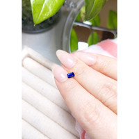 0.39 Ct. Blue Sapphire from Ceylon (Sri Lanka) Life Style