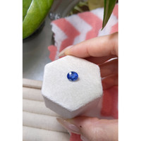 2.22 Ct. Blue Sapphire from Ceylon (Sri Lanka) Life Style