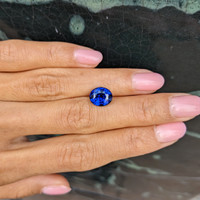 3.63 Ct. Blue Sapphire from Ceylon (Sri Lanka) Life Style
