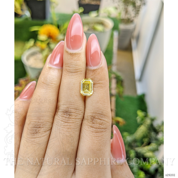 2.75 Ct. Yellow Sapphire from Ceylon (Sri Lanka)