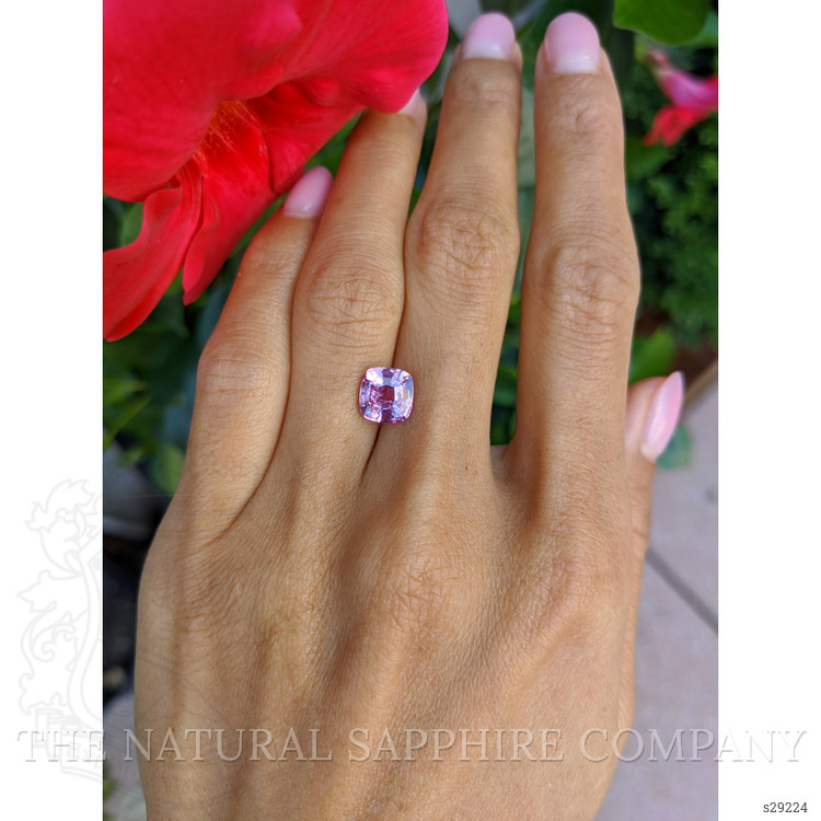 2.51 Ct. Pink Sapphire from Ceylon (Sri Lanka)