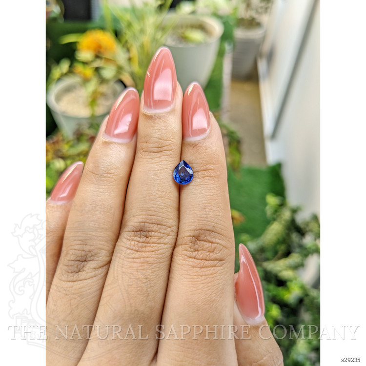 0.98 Ct. Blue Sapphire from Ceylon (Sri Lanka)