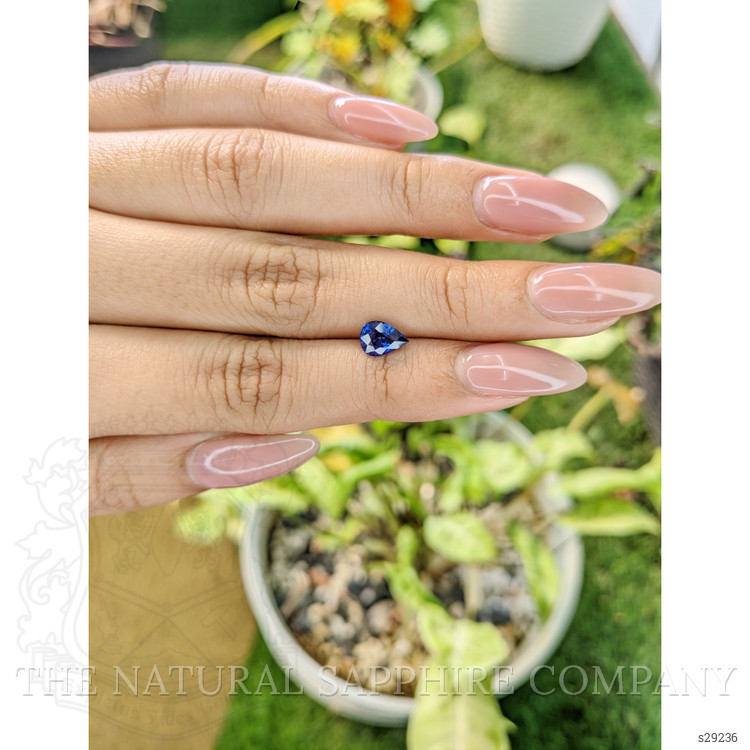 1.06 Ct. Blue Sapphire from Ceylon (Sri Lanka)