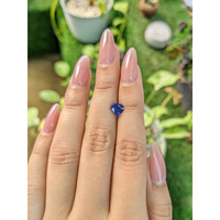 1.05 Ct. Blue Sapphire from Ceylon (Sri Lanka) Life Style