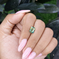2.05 Ct. Bi Color Sapphire from Madagascar Life Style