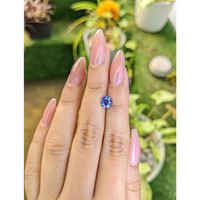 1.42 Ct. Blue Sapphire from Ceylon (Sri Lanka) Life Style
