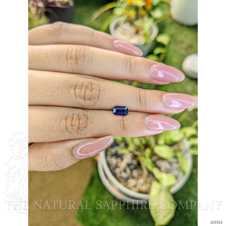 1.01 Ct. Blue Sapphire from Ceylon (Sri Lanka)