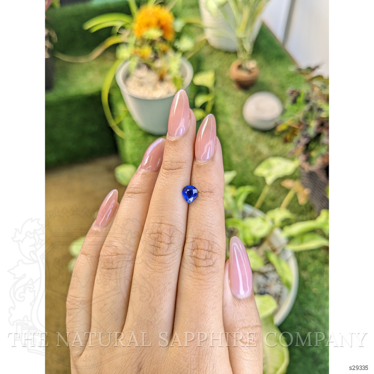 1.03 Ct. Blue Sapphire from Ceylon (Sri Lanka)
