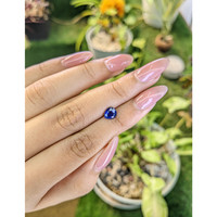 1.03 Ct. Blue Sapphire from Ceylon (Sri Lanka) Life Style