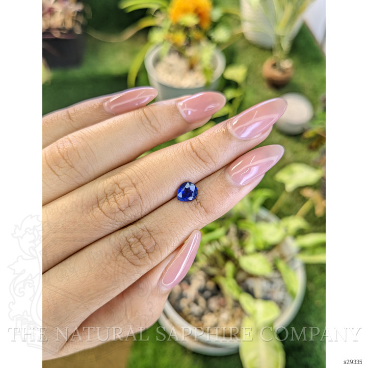 1.03 Ct. Blue Sapphire from Ceylon (Sri Lanka)