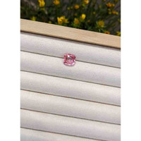 4.12 Ct. Pink Sapphire from Ceylon (Sri Lanka) Life Style