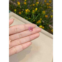 4.12 Ct. Pink Sapphire from Ceylon (Sri Lanka) Life Style