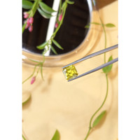 4.02 Ct. Yellow Sapphire from Madagascar Life Style