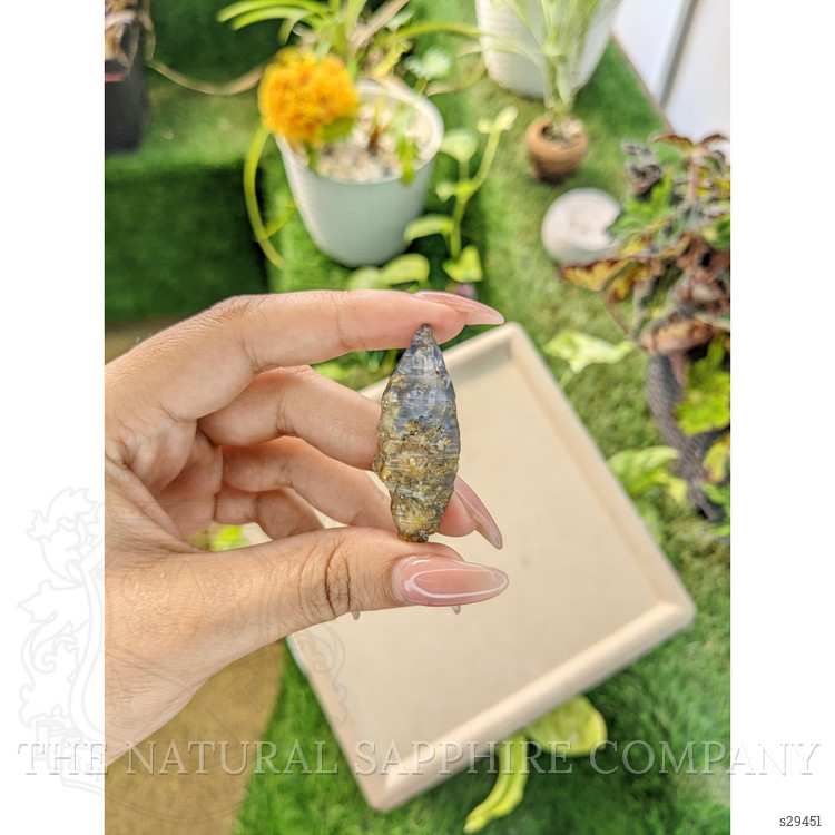 77.93 Ct. Blue Sapphire Crystal from Ceylon (Sri Lanka)