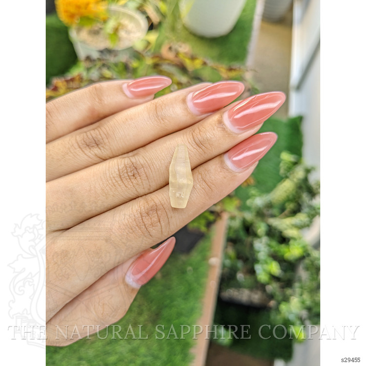 9.98 Ct. Yellow Sapphire Crystal from Ceylon (Sri Lanka)