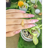 6.06 Ct. Yellow Sapphire Crystal from Ceylon (Sri Lanka) Life Style