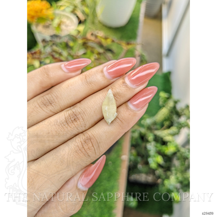 7.76 Ct. Yellow Sapphire Crystal from Ceylon (Sri Lanka)