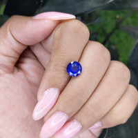 2.11 Ct. Blue Sapphire from Ceylon (Sri Lanka) Life Style