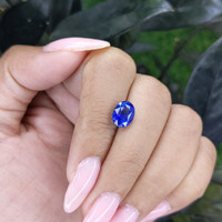 2.56 Ct. Blue Sapphire from Ceylon (Sri Lanka) Life Style