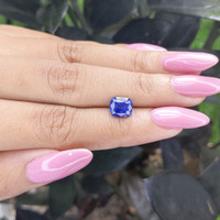2.00 Ct. Blue Sapphire from Ceylon (Sri Lanka) Life Style