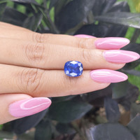 5.16 Ct. Blue Sapphire from Ceylon (Sri Lanka) Life Style