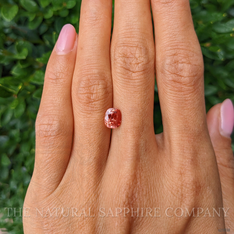 1.64 Ct. Padparadscha Sapphire from Ceylon (Sri Lanka)