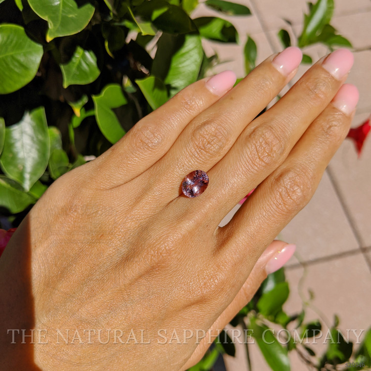3.60 Ct. Padparadscha Sapphire from Ceylon (Sri Lanka)