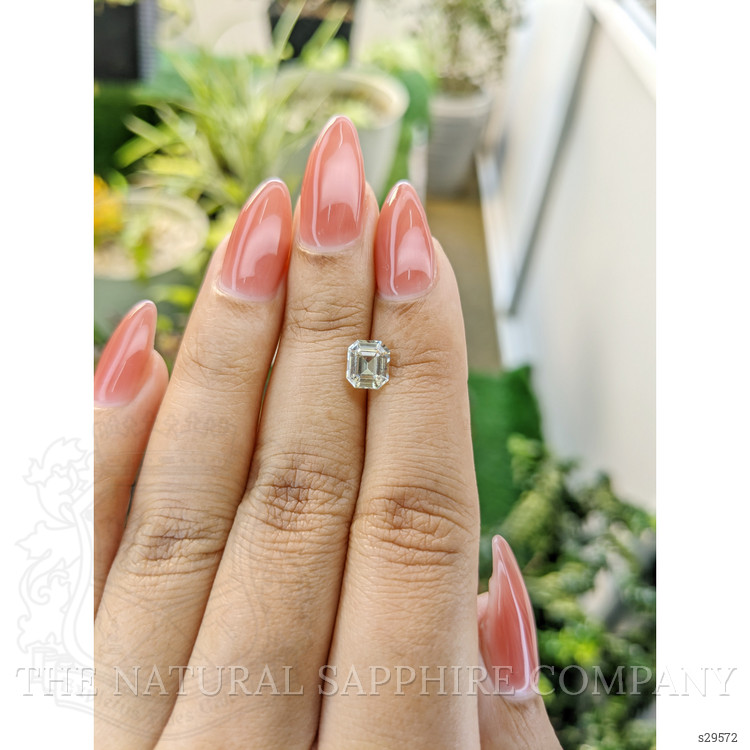 1.39 Ct. Yellow Sapphire from Ceylon (Sri Lanka)