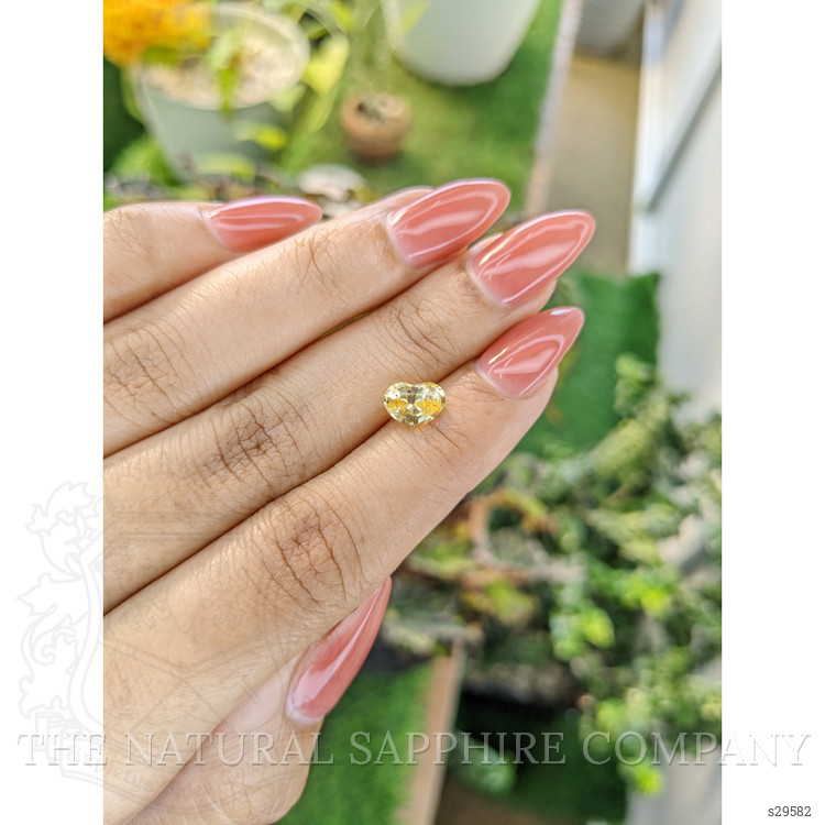 1.28 Ct. Yellow Sapphire from Ceylon (Sri Lanka)