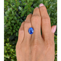 5.22 Ct. Blue Sapphire from Ceylon (Sri Lanka) Life Style