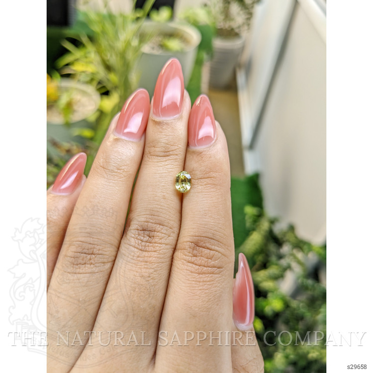 0.98 Ct. Yellow Sapphire from Ceylon (Sri Lanka)