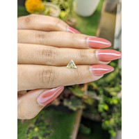 1.04 Ct. Yellow Sapphire from Ceylon (Sri Lanka) Life Style