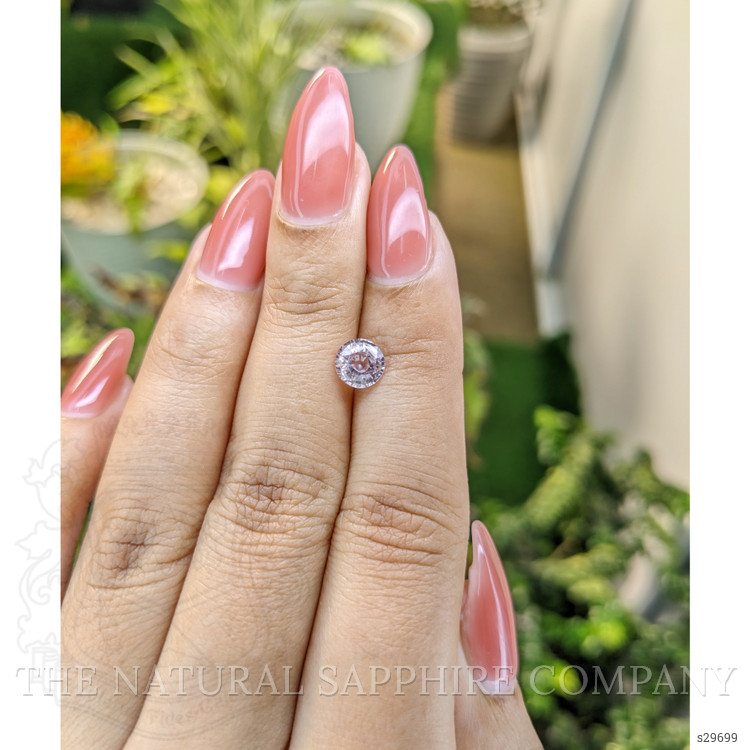 1.02 Ct. Purple Sapphire from Ceylon (Sri Lanka)