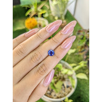 1.32 Ct. Blue Sapphire from Ceylon (Sri Lanka) Life Style