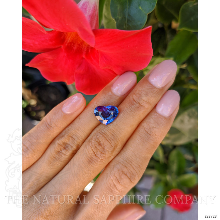 5.20 Ct. Blue Sapphire from Ceylon (Sri Lanka)